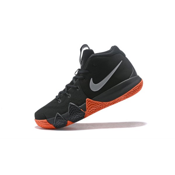 Nike Erkek Kyrie 4 Siyah / Metal Gümüş / Açık Turuncu Basketbol Ayakkabısı Türkiye - QKF3B0IZ